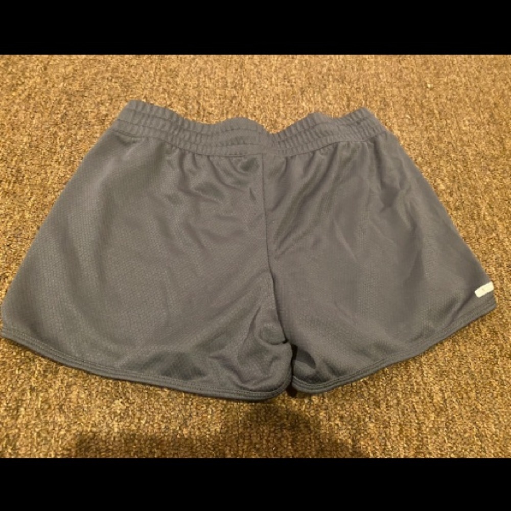 EUC! Women's Danskin Now Running Shorts Lined Gray Hot Pink Size S (US 4-6) - Picture 2 of 4